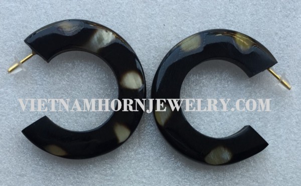 Exquisite Horn Jewelry - Unique Buffalo Horn Creations