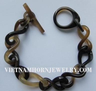 Exquisite Horn Jewelry - Unique Buffalo Horn Creations