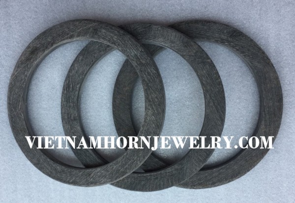 Exquisite Horn Jewelry - Unique Buffalo Horn Creations