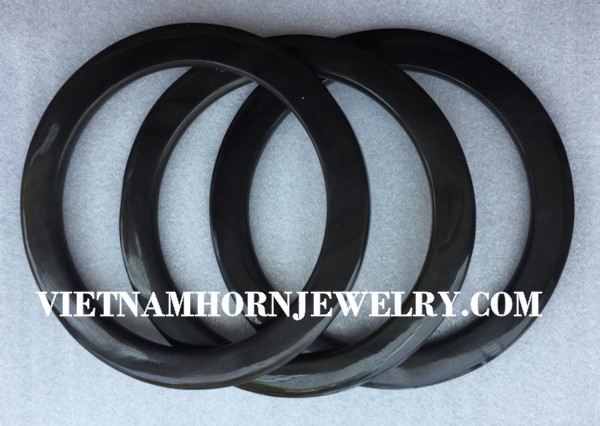 Exquisite Horn Jewelry - Unique Buffalo Horn Creations