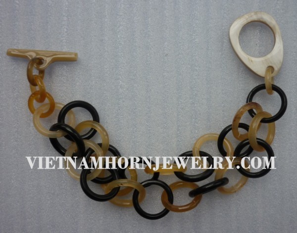 Exquisite Horn Jewelry - Unique Buffalo Horn Creations