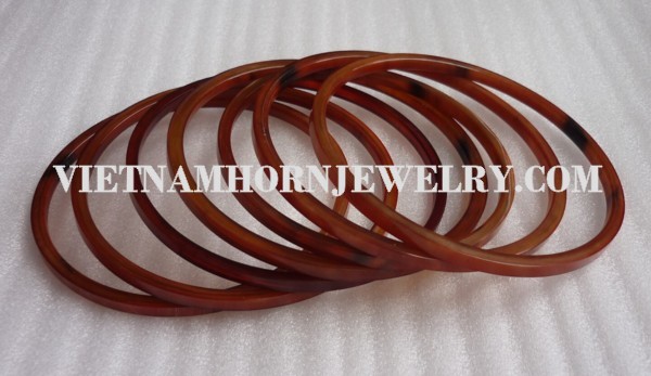 Exquisite Horn Jewelry - Unique Buffalo Horn Creations