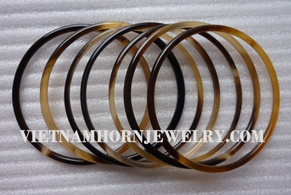 Exquisite Horn Jewelry - Unique Buffalo Horn Creations