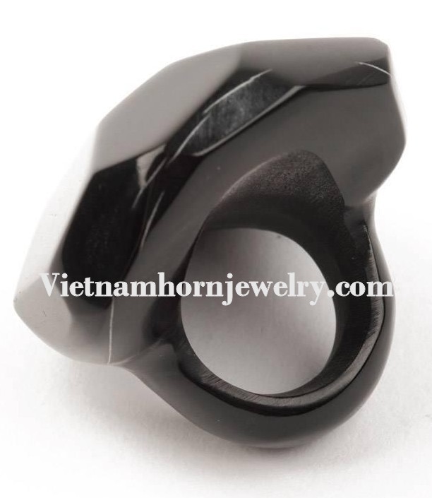 Exquisite Horn Jewelry - Unique Buffalo Horn Creations